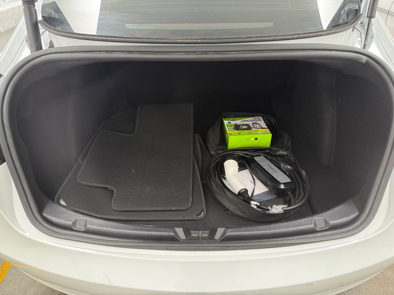 Thumbnail: 2021 Tesla Model 3 - 4