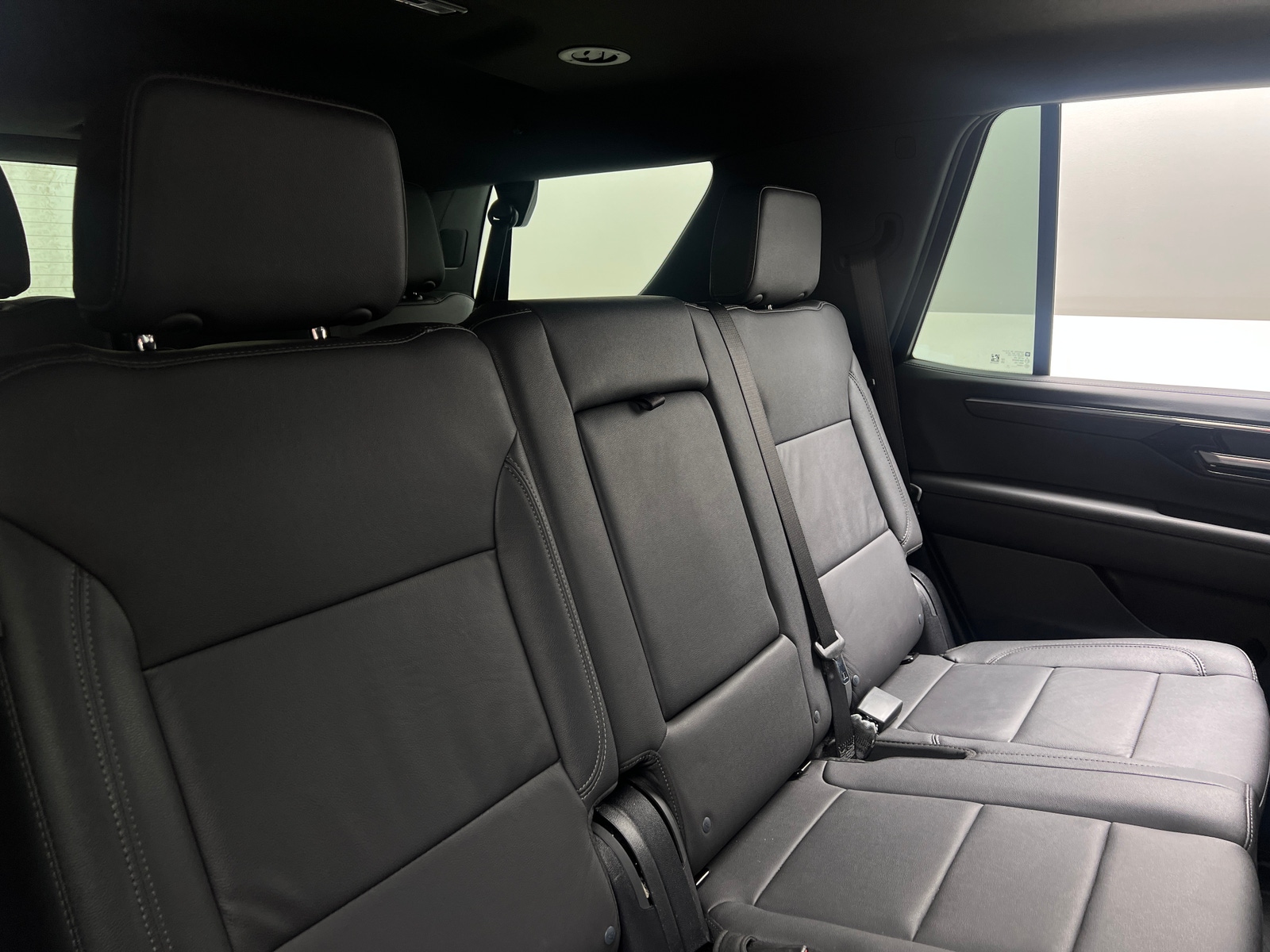 Thumbnail: 2025 Chevrolet Tahoe - 5