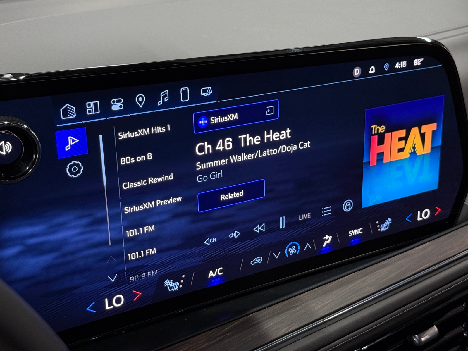 Thumbnail: 2025 Chevrolet Tahoe - 3