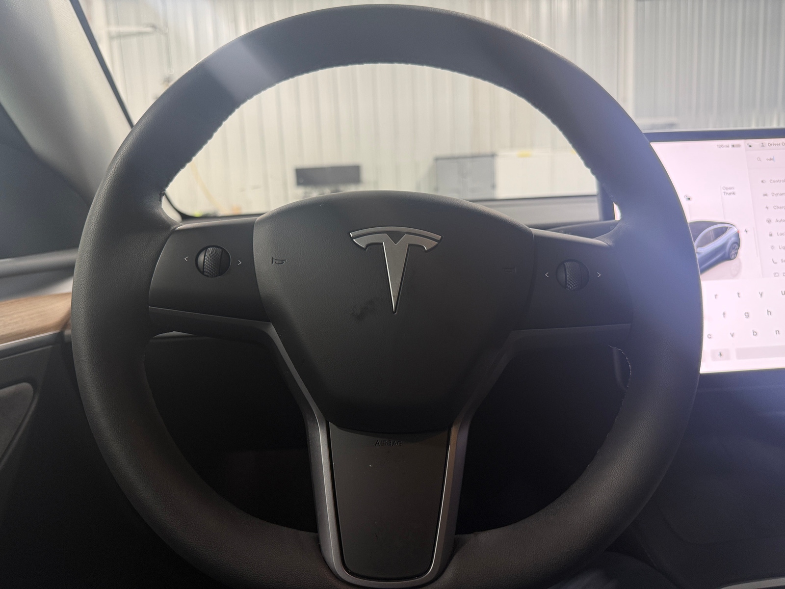 Thumbnail: 2025 Tesla Model Y - 4
