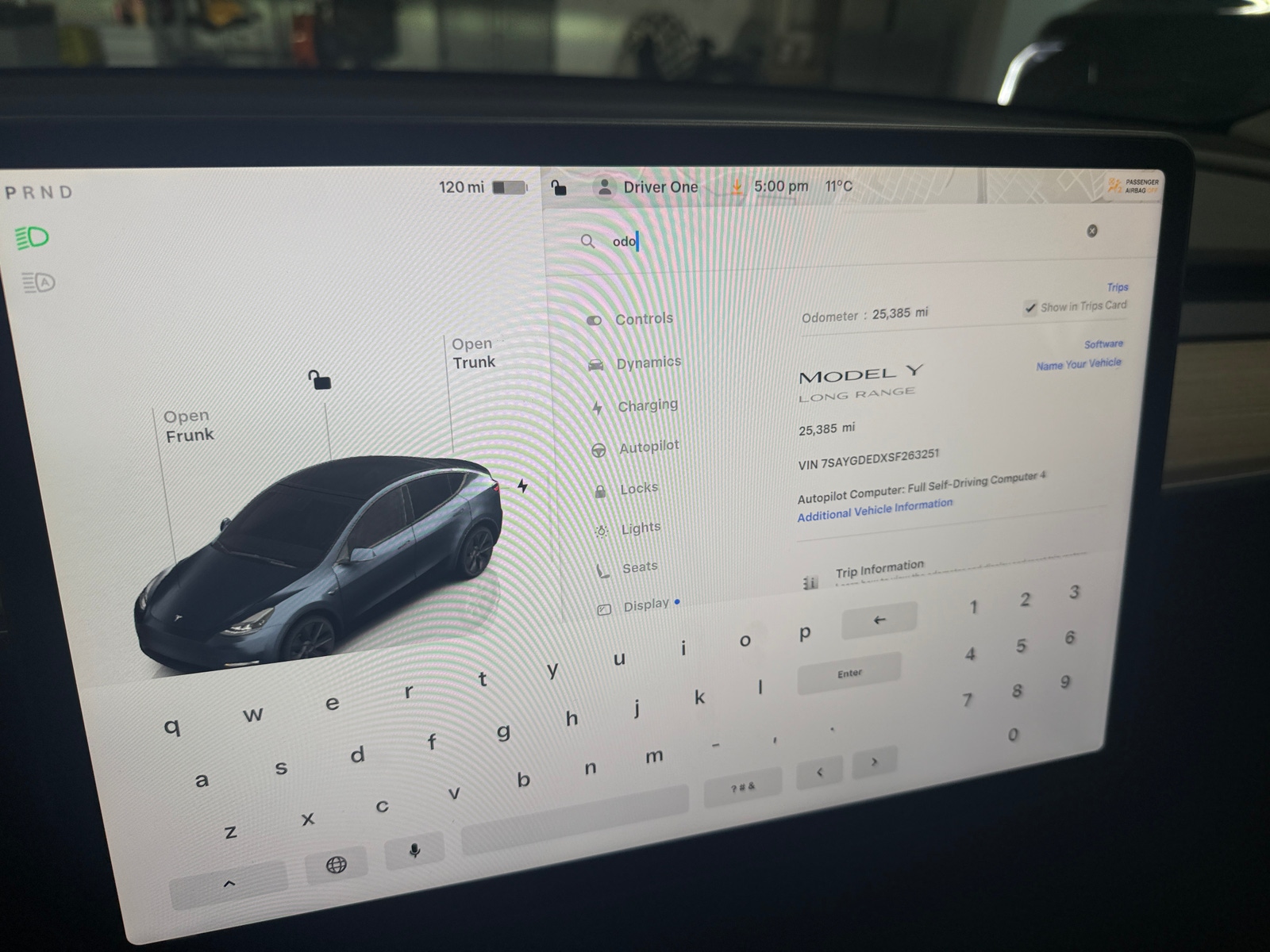 Thumbnail: 2025 Tesla Model Y - 3