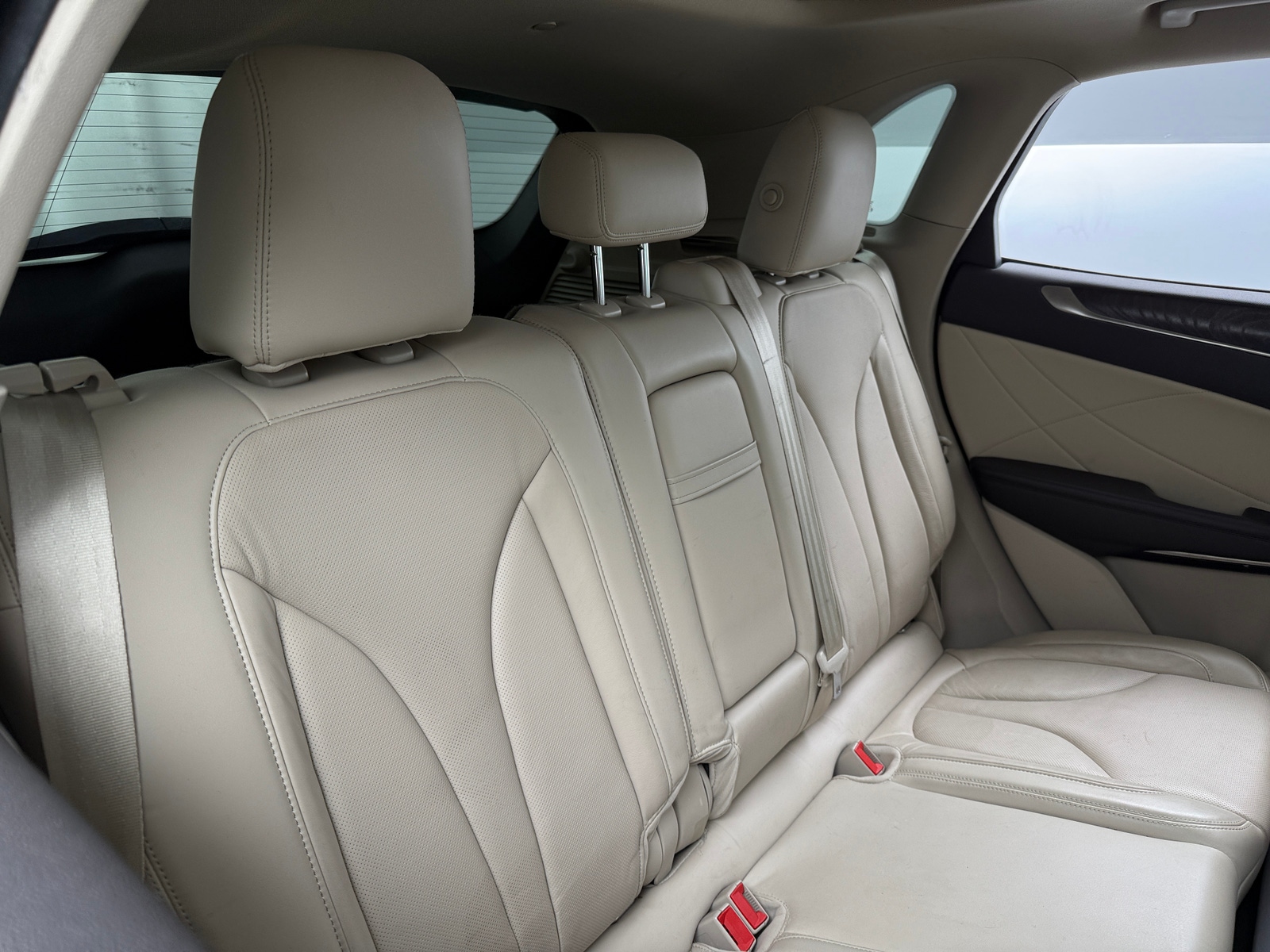 Thumbnail: 2017 Lincoln MKC - 5