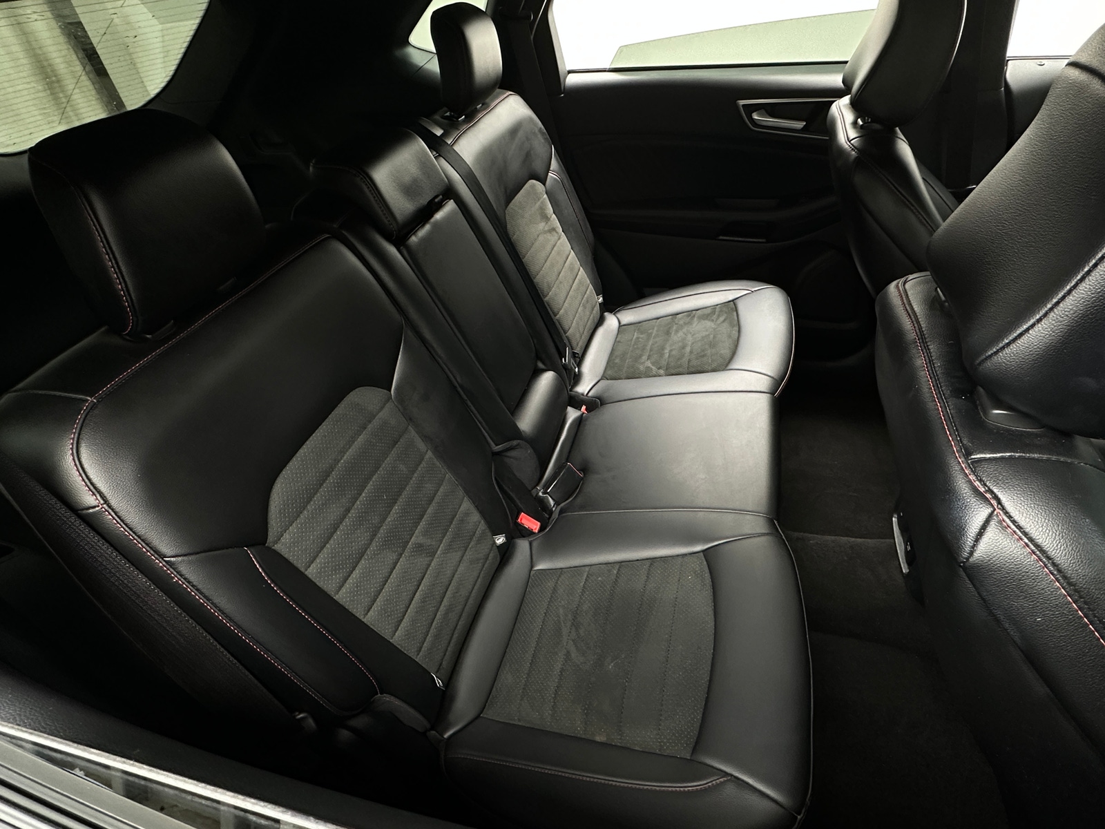 Thumbnail: 2020 Ford Edge - 5