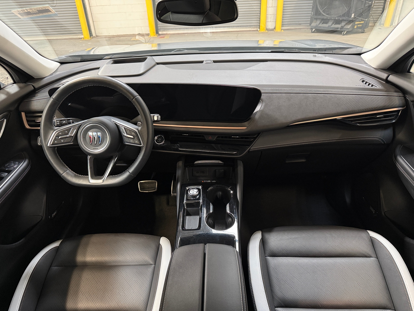 Thumbnail: 2025 Buick Envision - 2