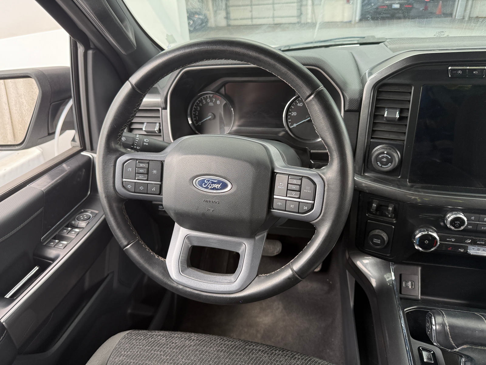 Thumbnail: 2023 Ford Econoline - 5