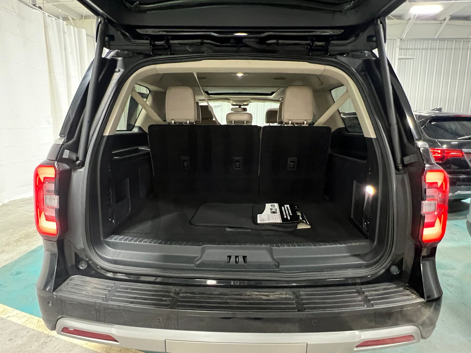 Thumbnail: 2024 Ford Expedition MAX - 6