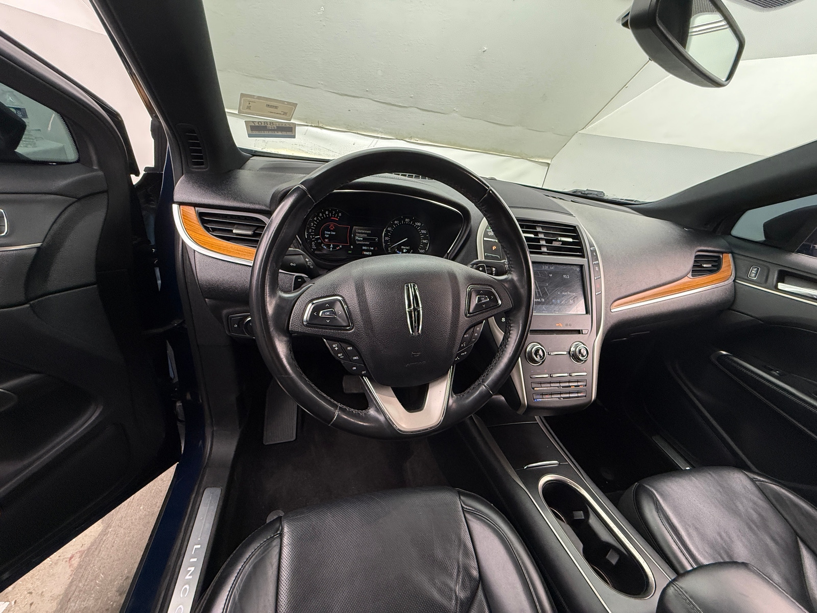 Thumbnail: 2018 Lincoln MKC - 4