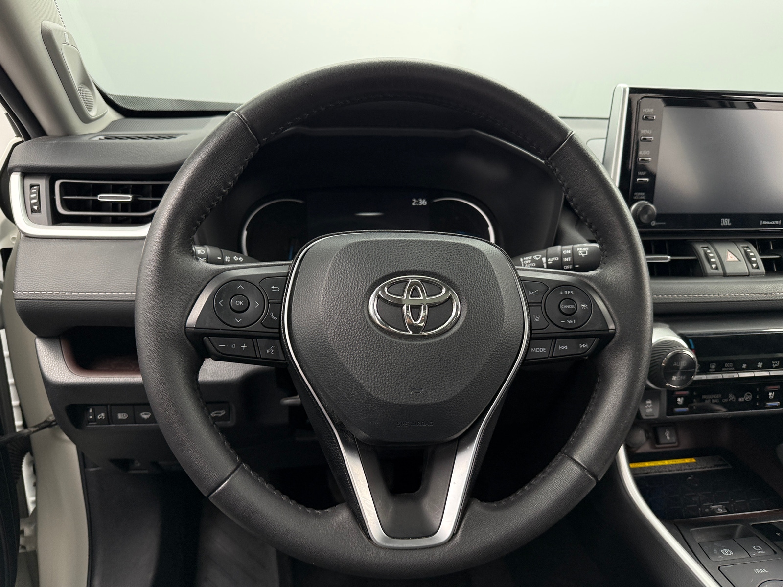 Thumbnail: 2021 Toyota RAV4 - 4