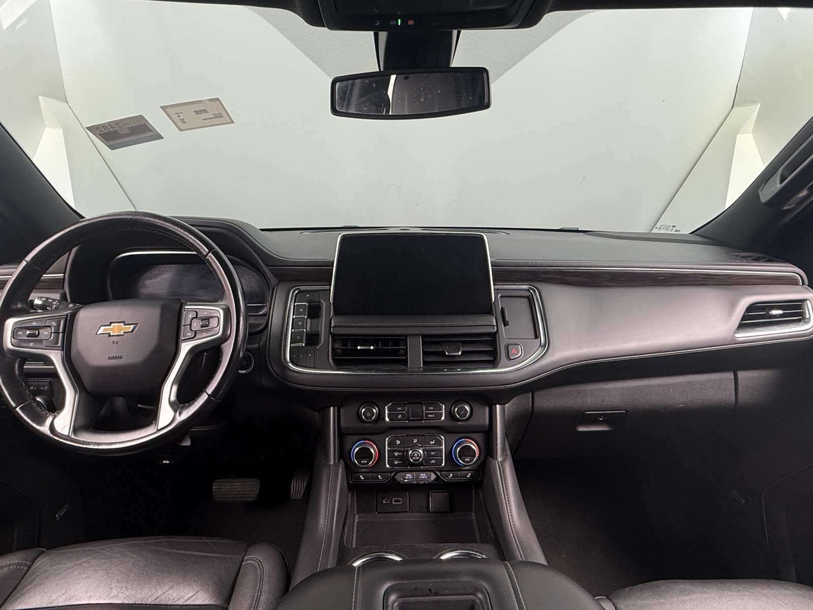 Thumbnail: 2022 Chevrolet Suburban - 2