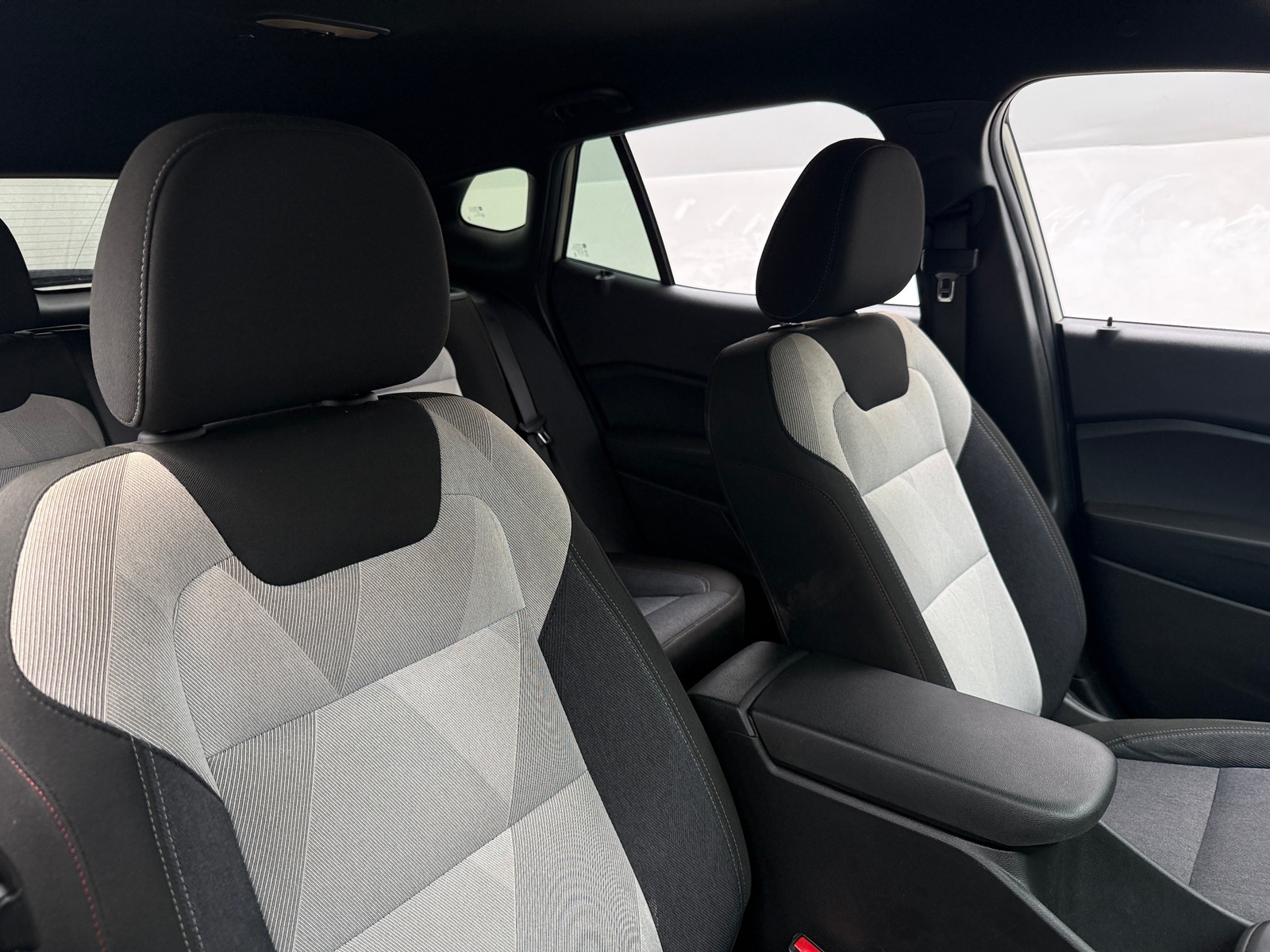 Thumbnail: 2024 Chevrolet Trax - 2