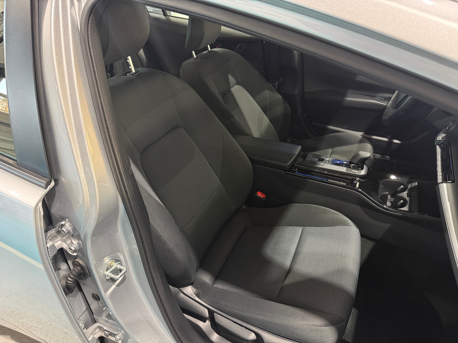 Thumbnail: 2025 Toyota Prius - 2