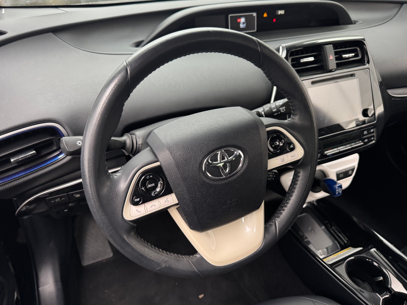 Thumbnail: 2017 Toyota Prius - 5