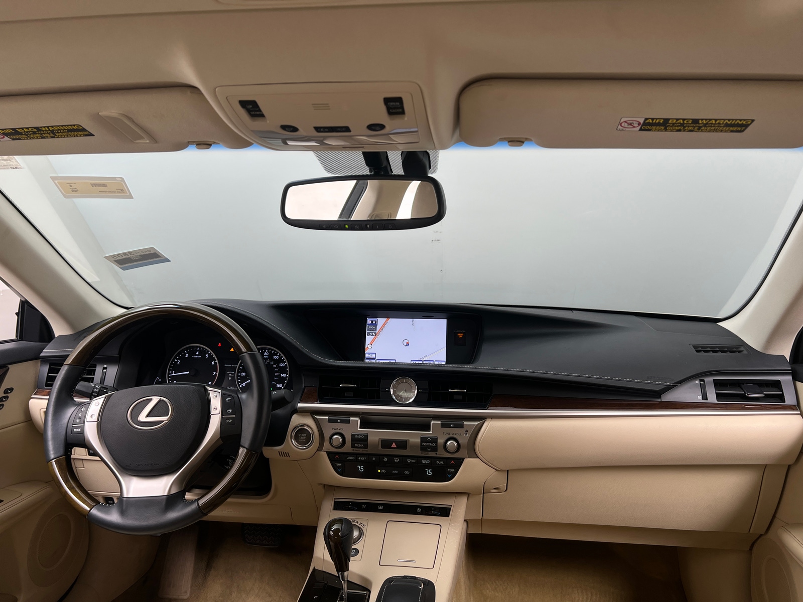 Thumbnail: 2014 Lexus ES - 3