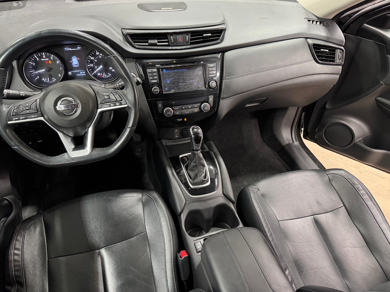 Thumbnail: 2017 Nissan Rogue - 3