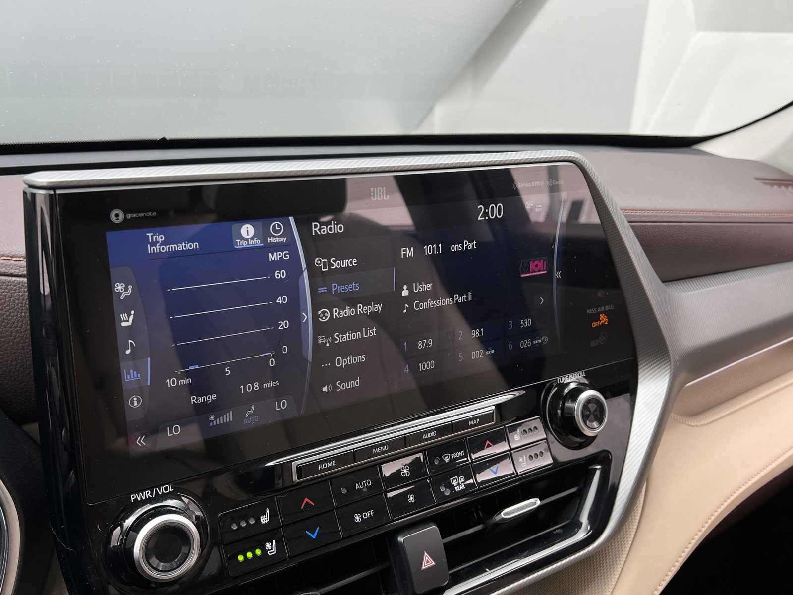 Thumbnail: 2020 Toyota Highlander - 3