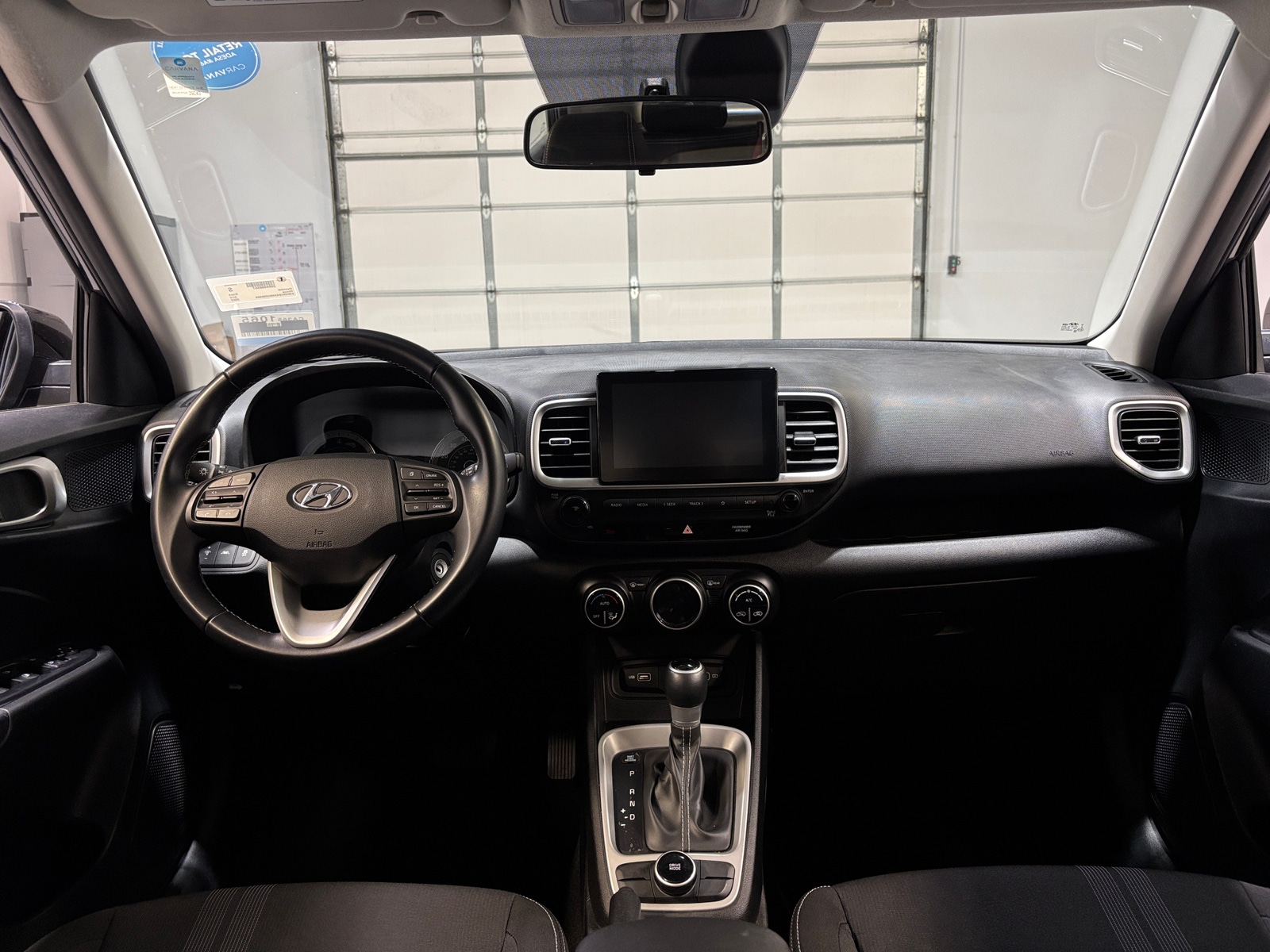 Thumbnail: 2022 Hyundai Venue - 3