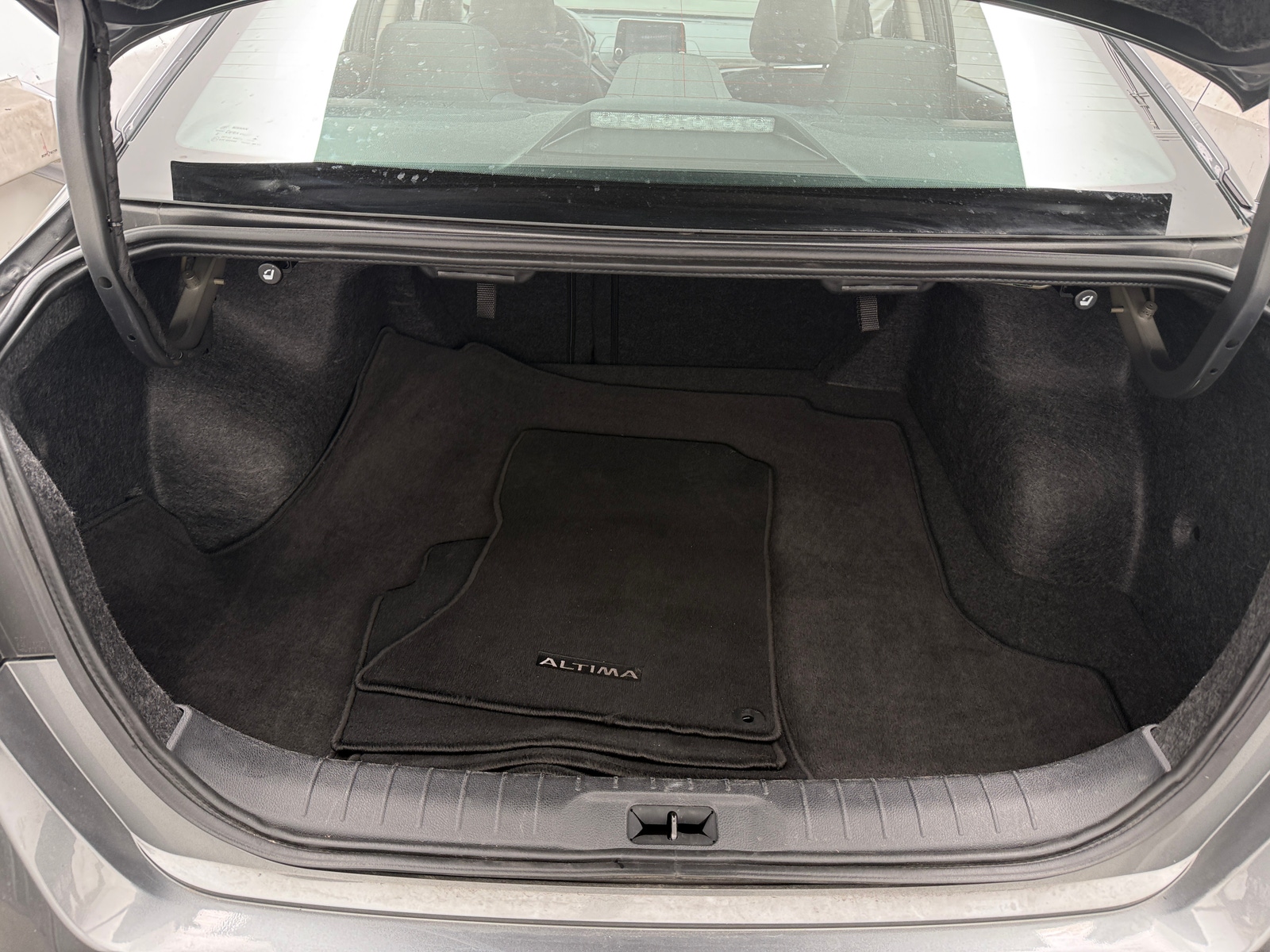 Thumbnail: 2025 Nissan Altima - 7