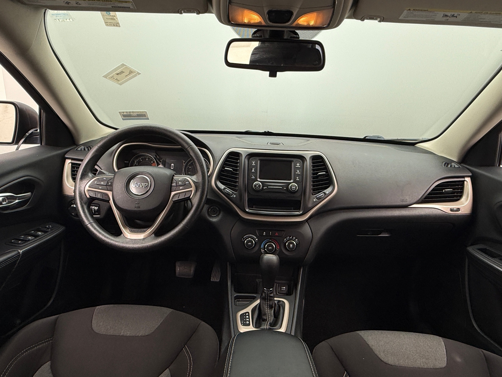 Thumbnail: 2016 Jeep Cherokee - 3