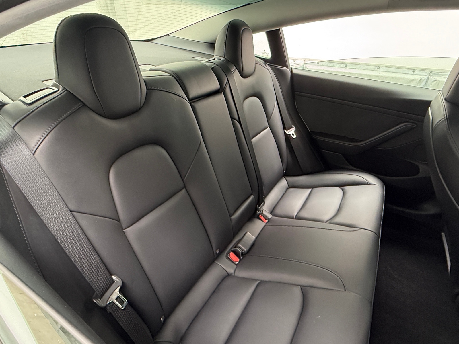 Thumbnail: 2022 Tesla Model 3 - 5