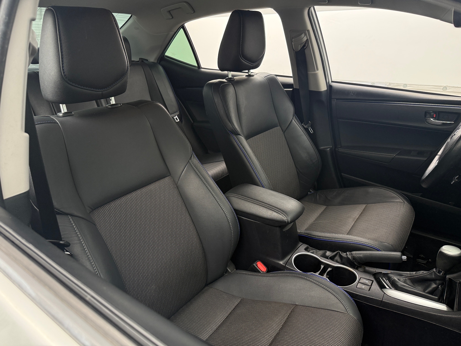 Thumbnail: 2019 Toyota Corolla - 2