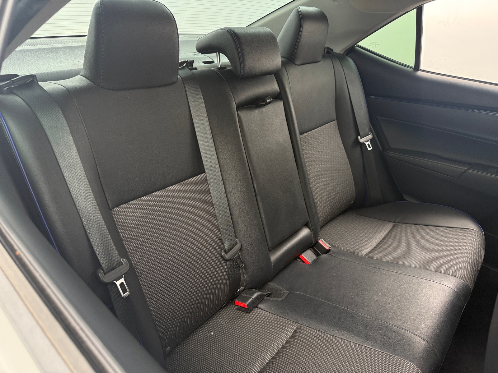 Thumbnail: 2019 Toyota Corolla - 6