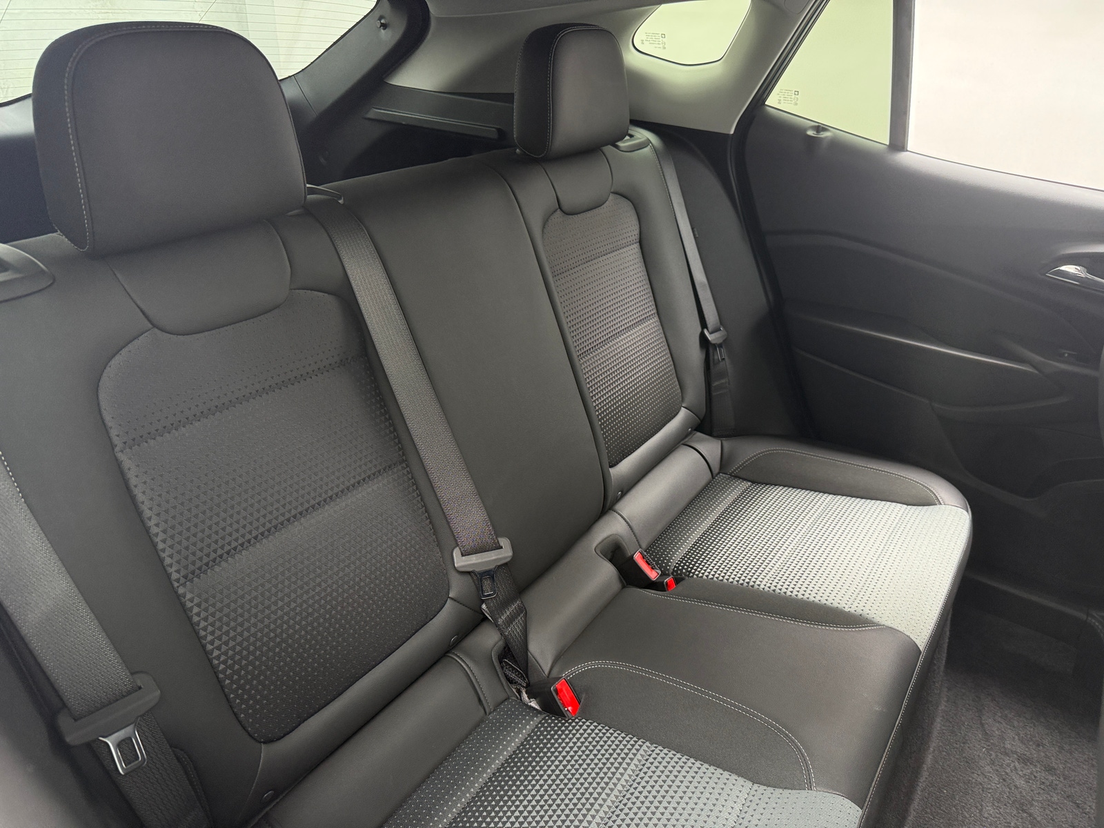 Thumbnail: 2025 Chevrolet Trax - 6