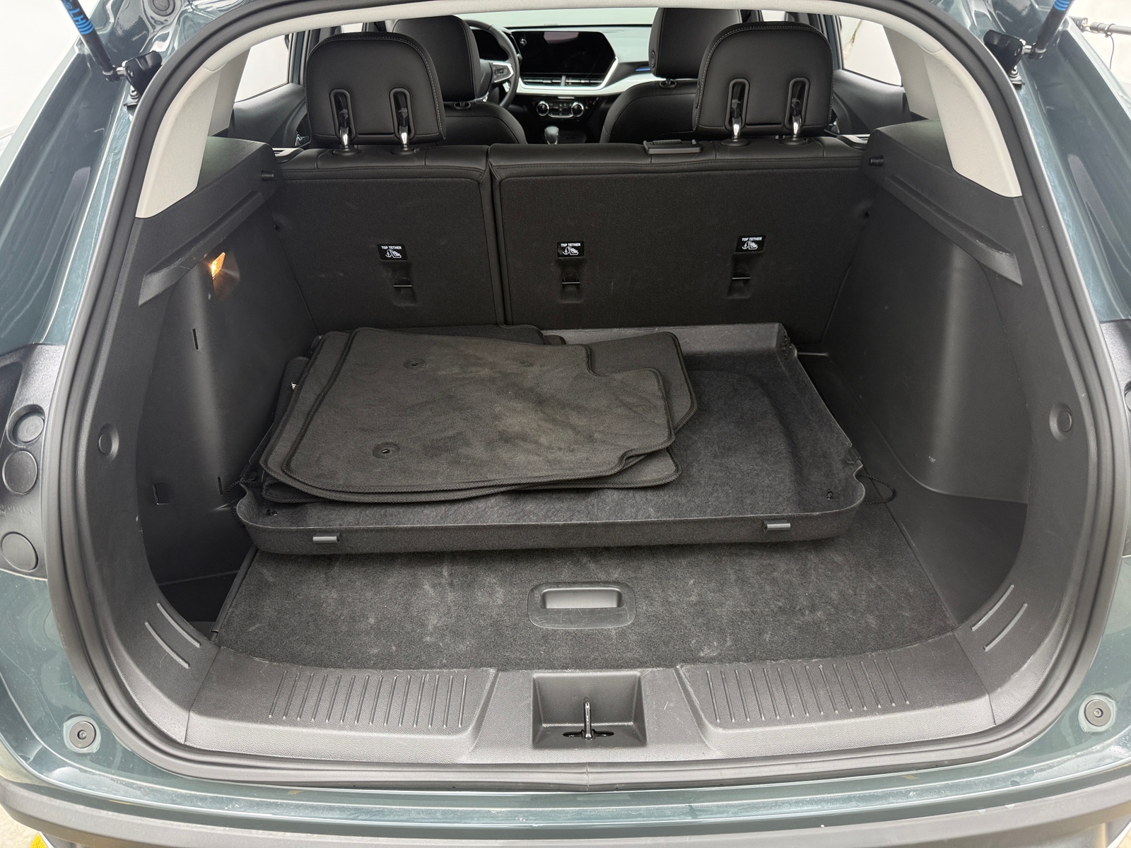 Thumbnail: 2025 Chevrolet Trax - 7