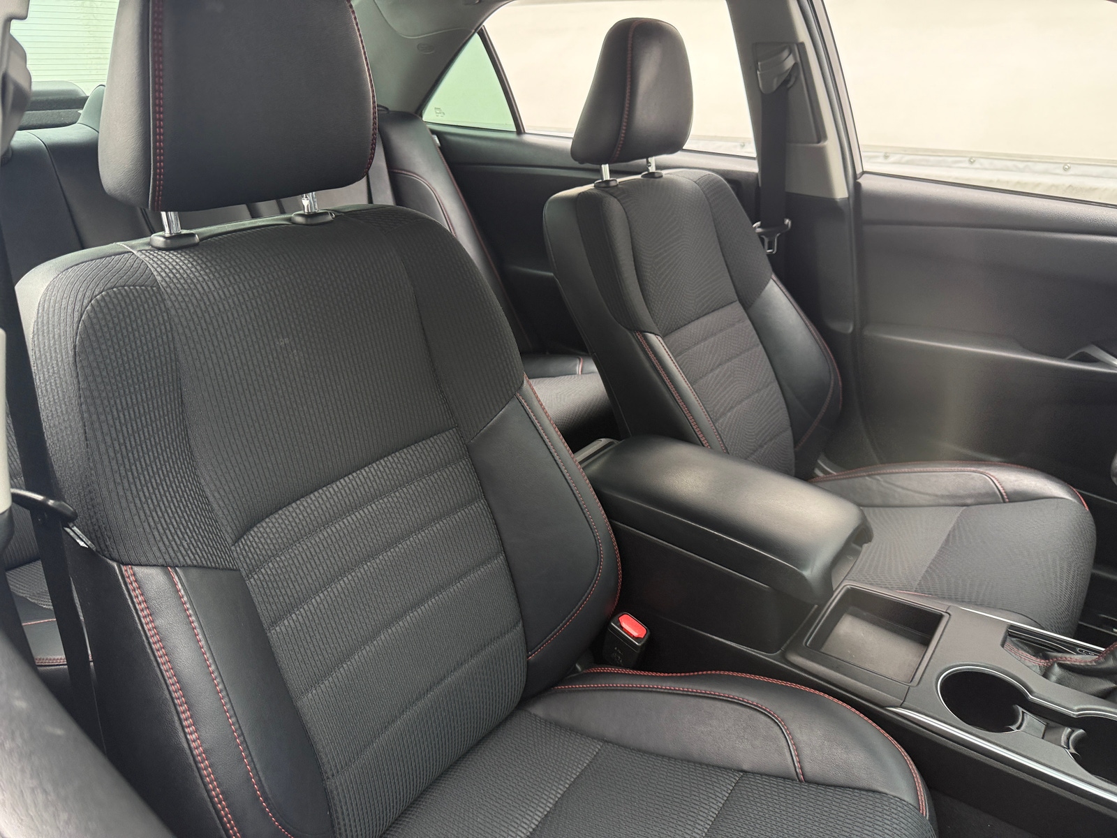 Thumbnail: 2016 Toyota Camry - 2