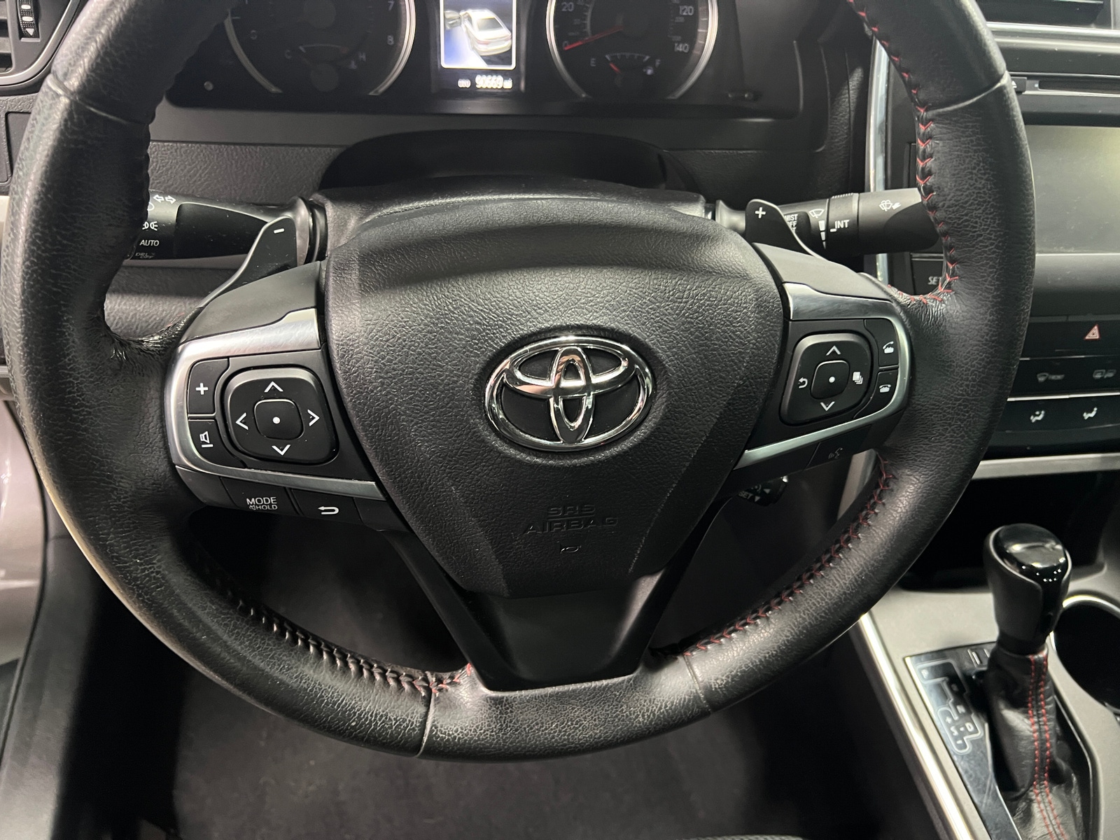 Thumbnail: 2016 Toyota Camry - 5