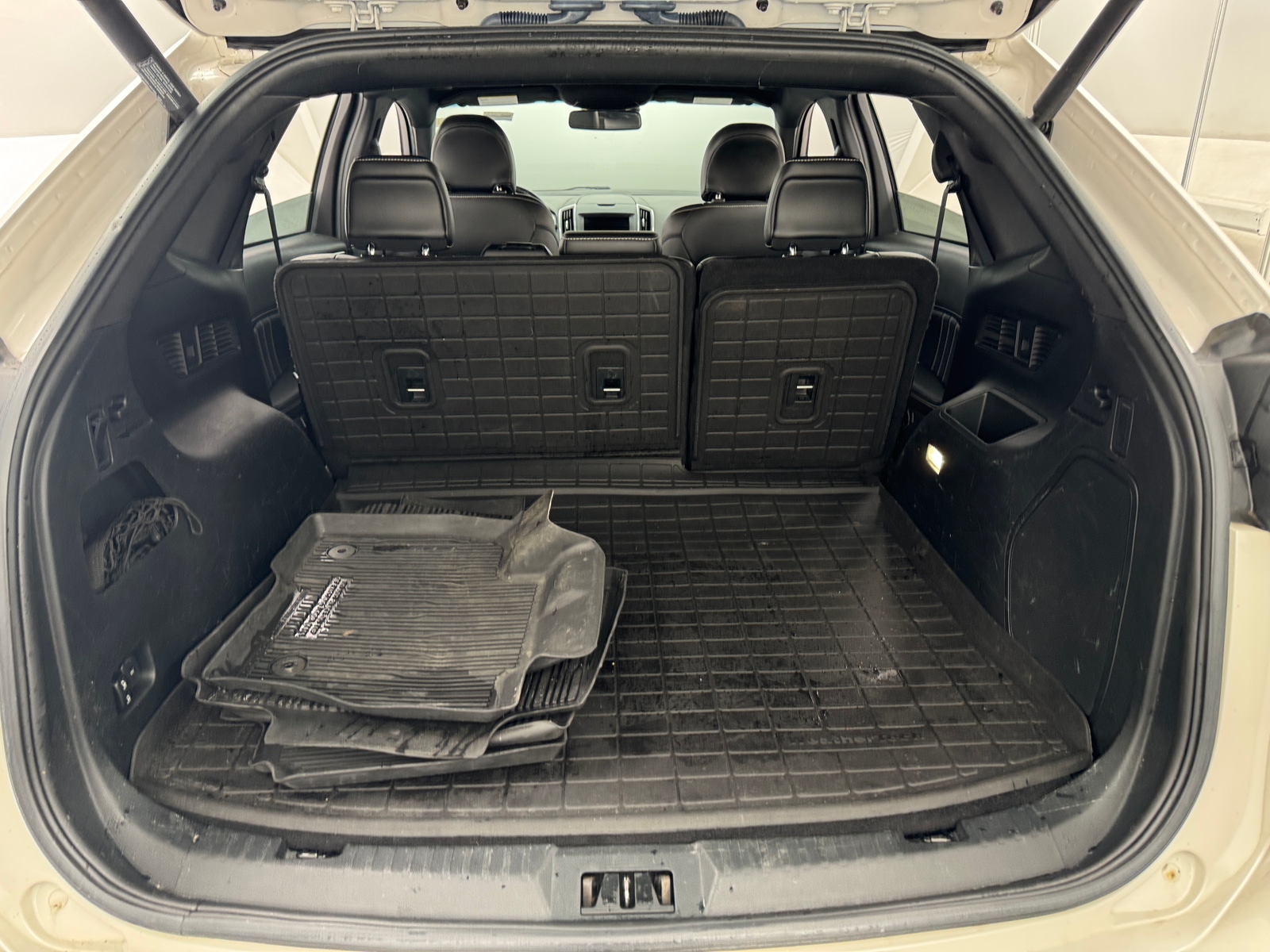 Thumbnail: 2019 Ford Edge - 6