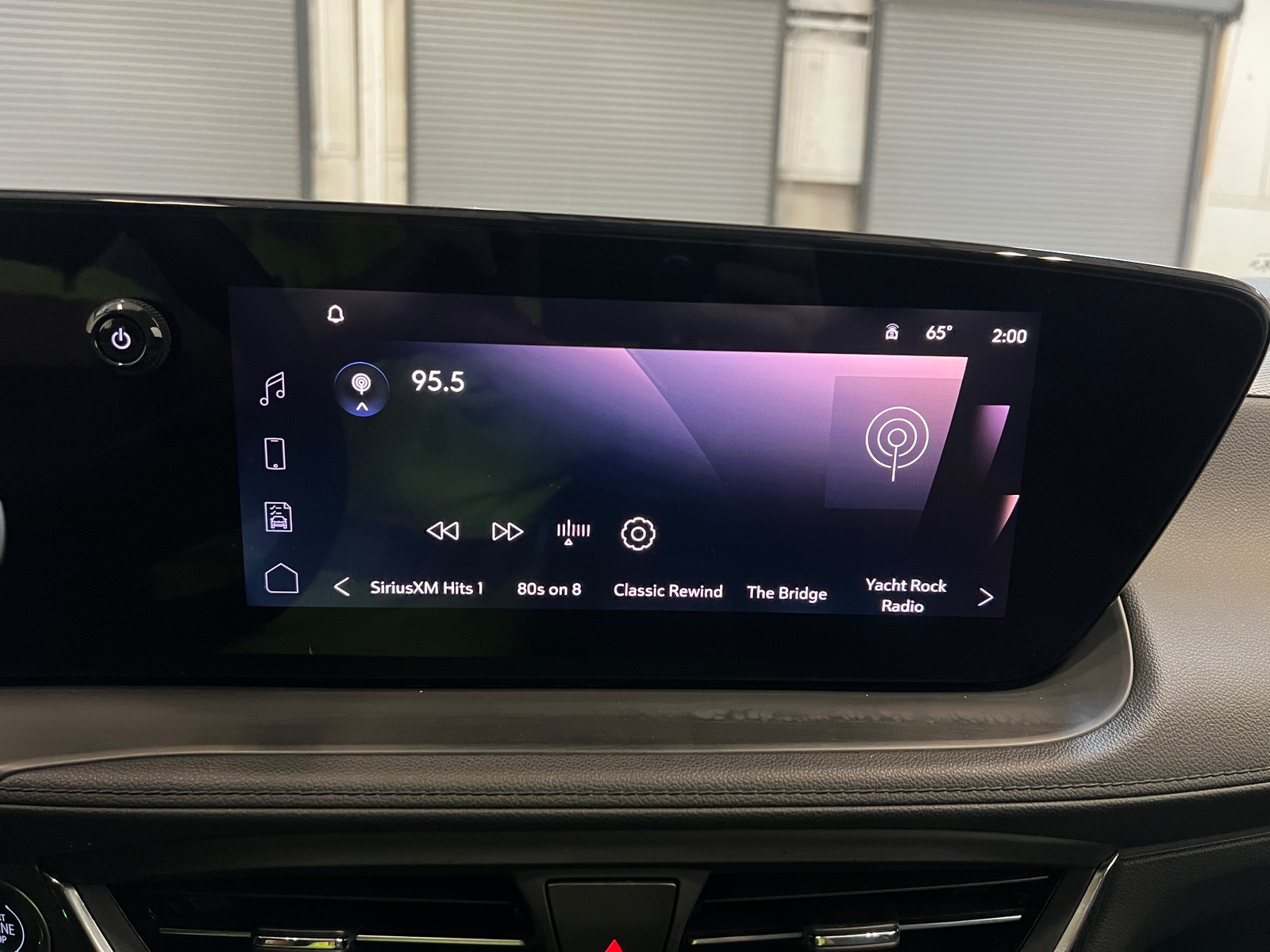 Thumbnail: 2025 Buick Encore GX - 3