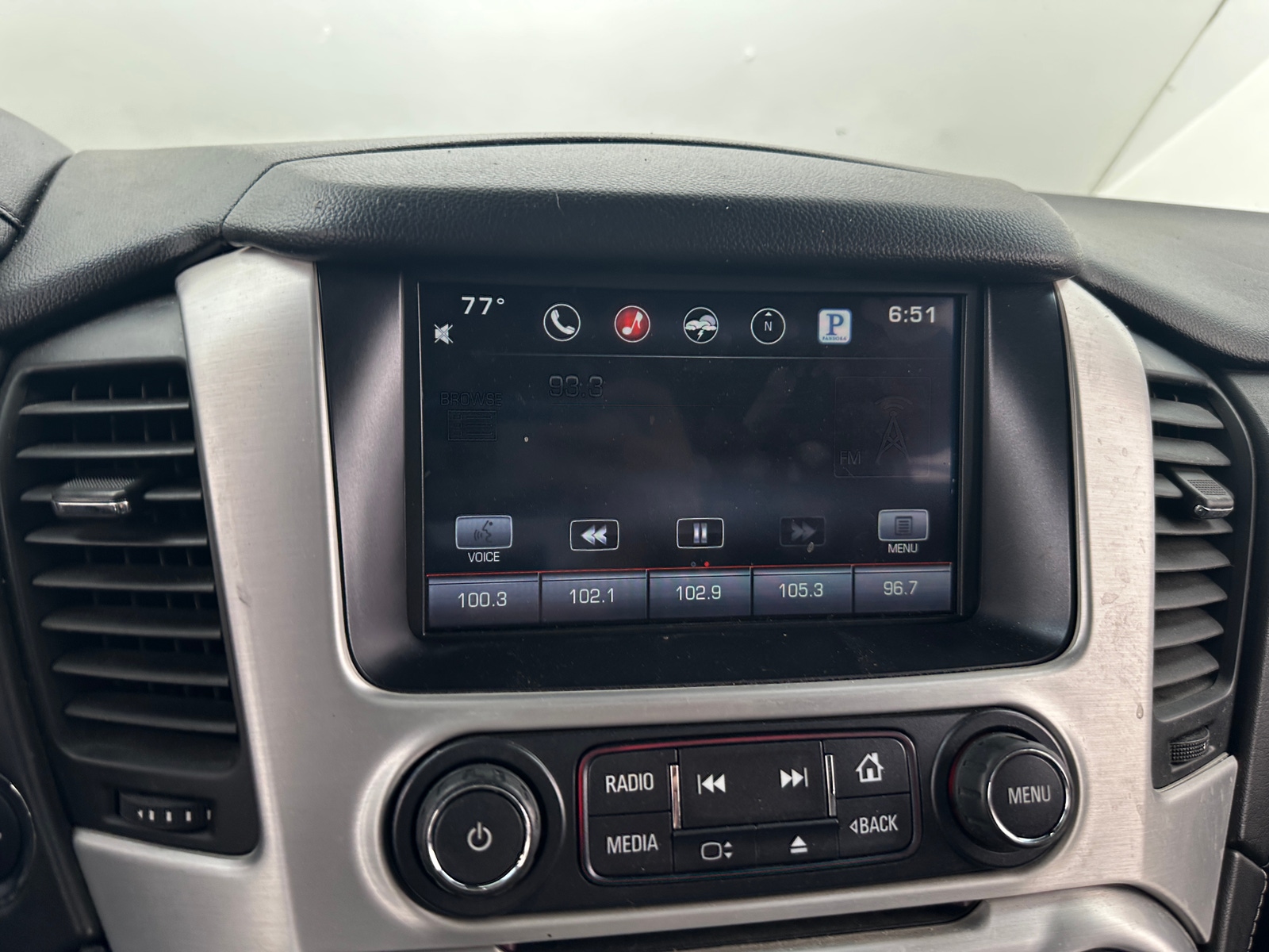 Thumbnail: 2015 GMC Yukon - 3