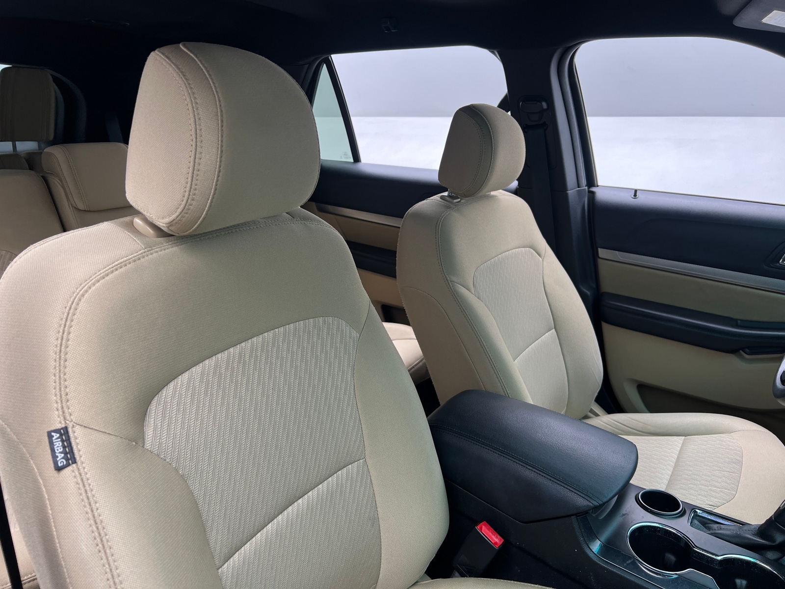 Thumbnail: 2017 Ford Explorer - 2