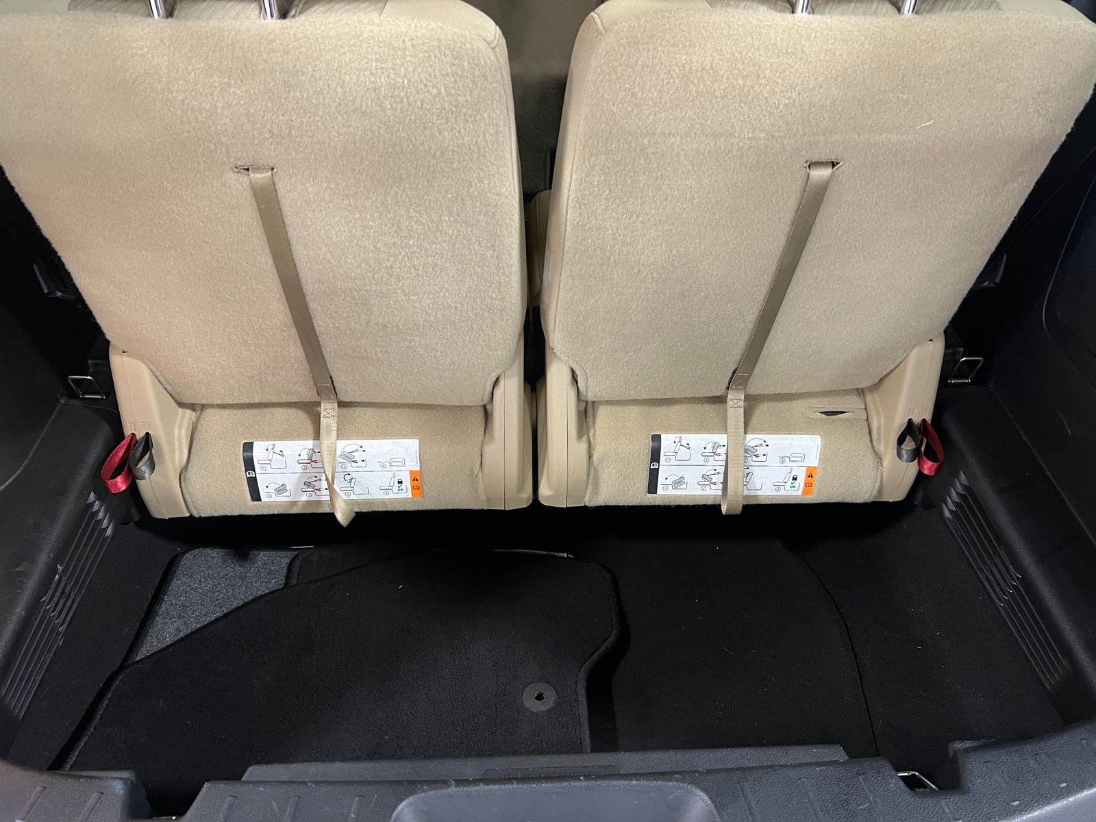 Thumbnail: 2017 Ford Explorer - 7