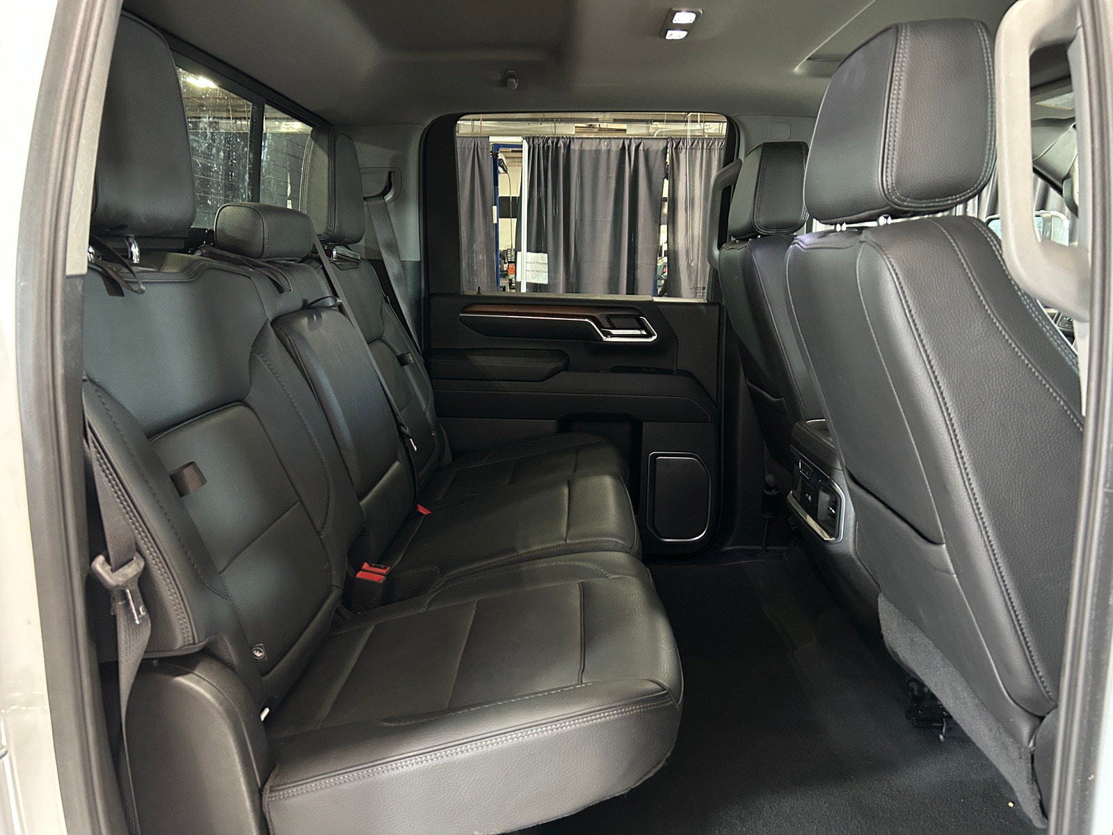 Thumbnail: 2024 GMC Sierra 2500 - 5