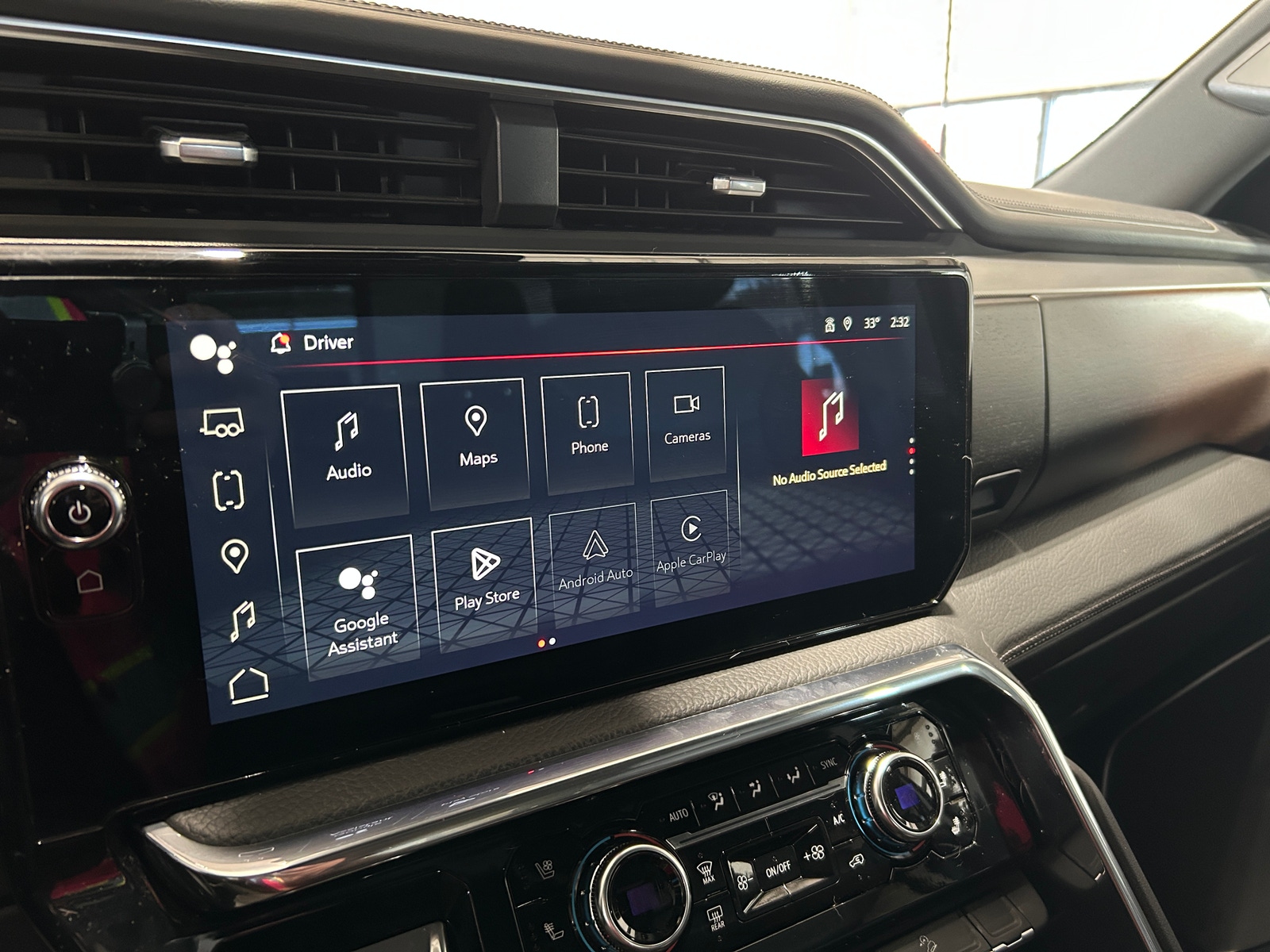 Thumbnail: 2024 GMC Sierra 2500 - 3