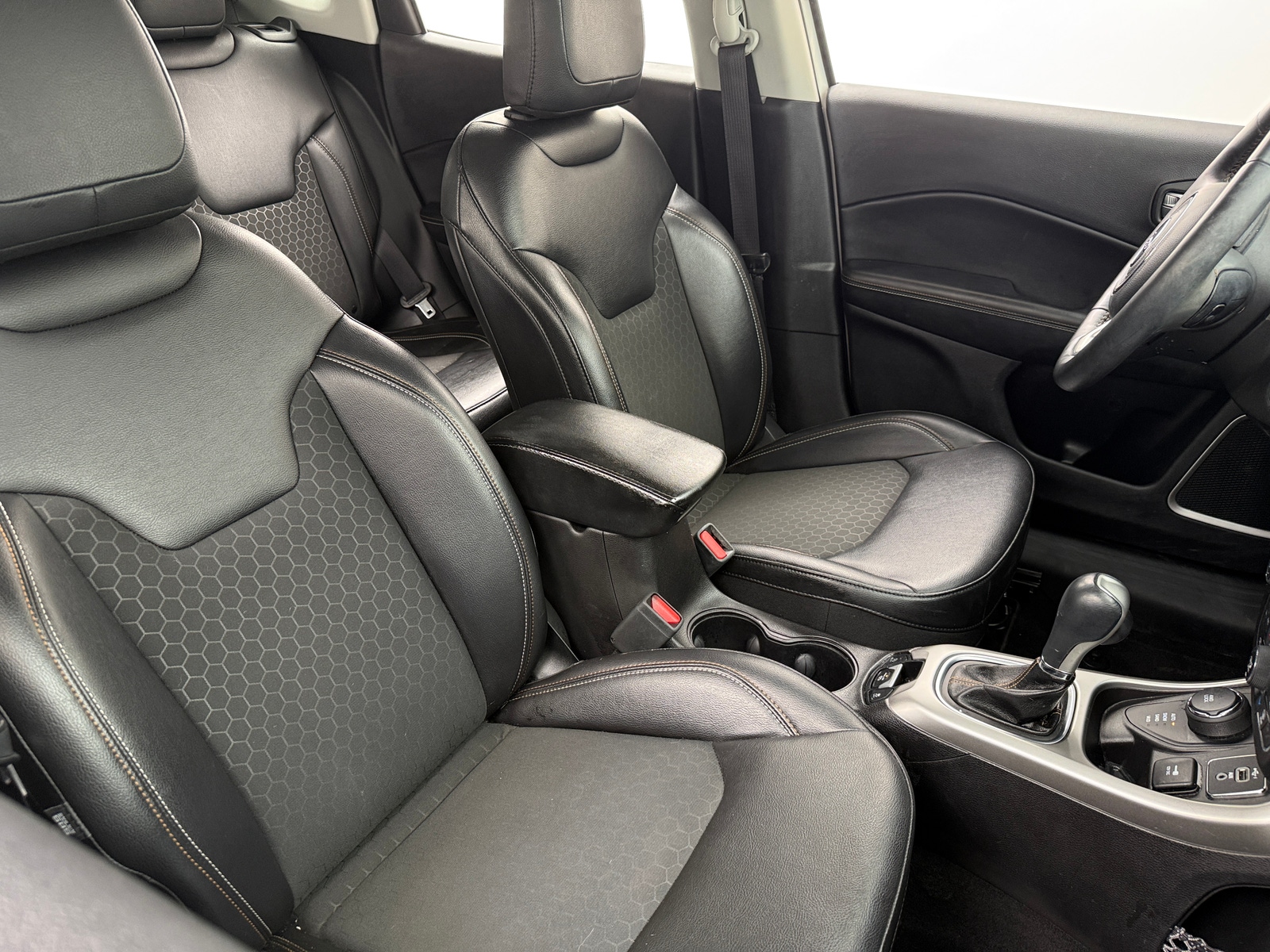 Thumbnail: 2019 Jeep Compass - 2