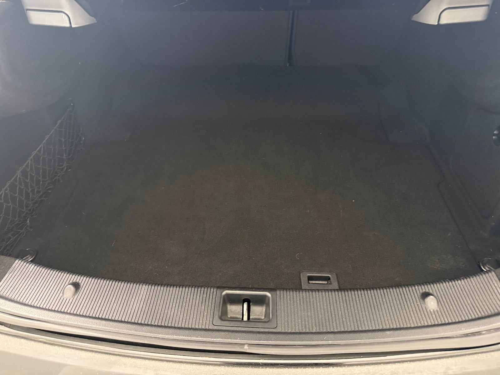 Thumbnail: 2012 Mercedes-Benz E-Class - 4