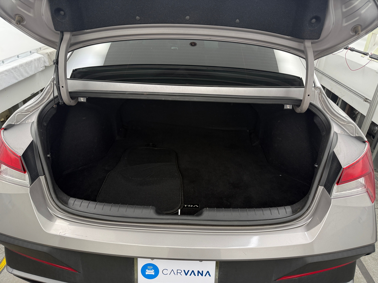 Thumbnail: 2024 Hyundai Elantra - 7