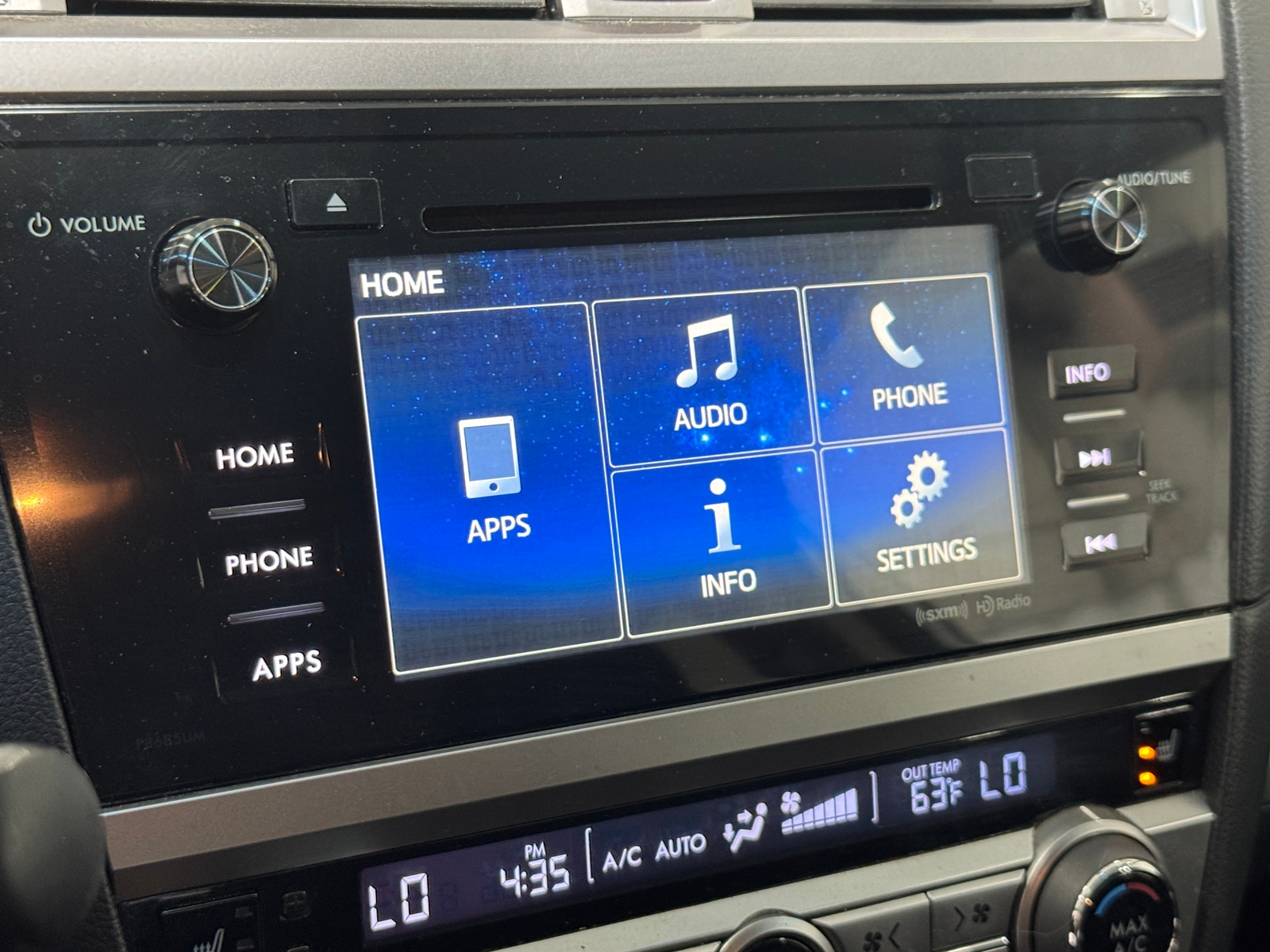 Thumbnail: 2016 Subaru Outback - 4