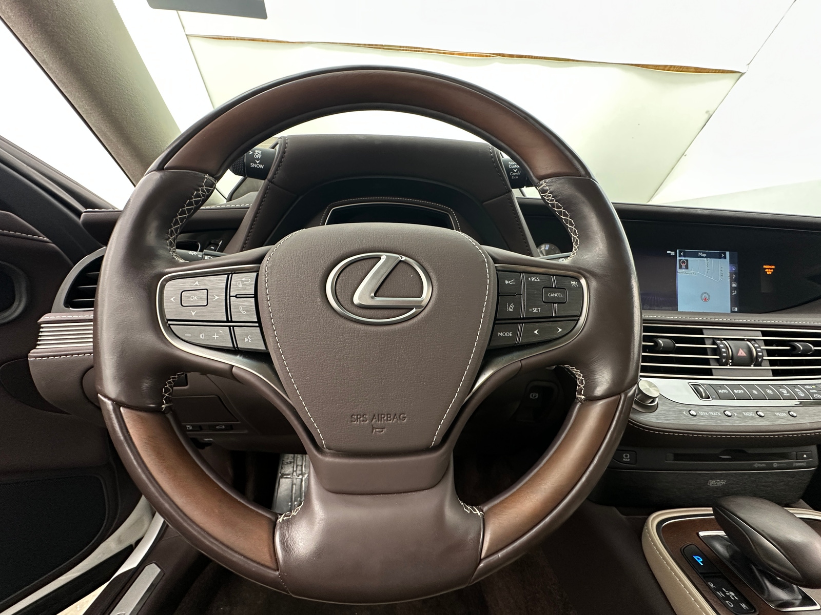 Thumbnail: 2018 Lexus LS - 4