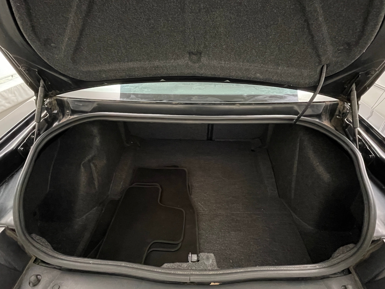 Thumbnail: 2022 Dodge Challenger - 5