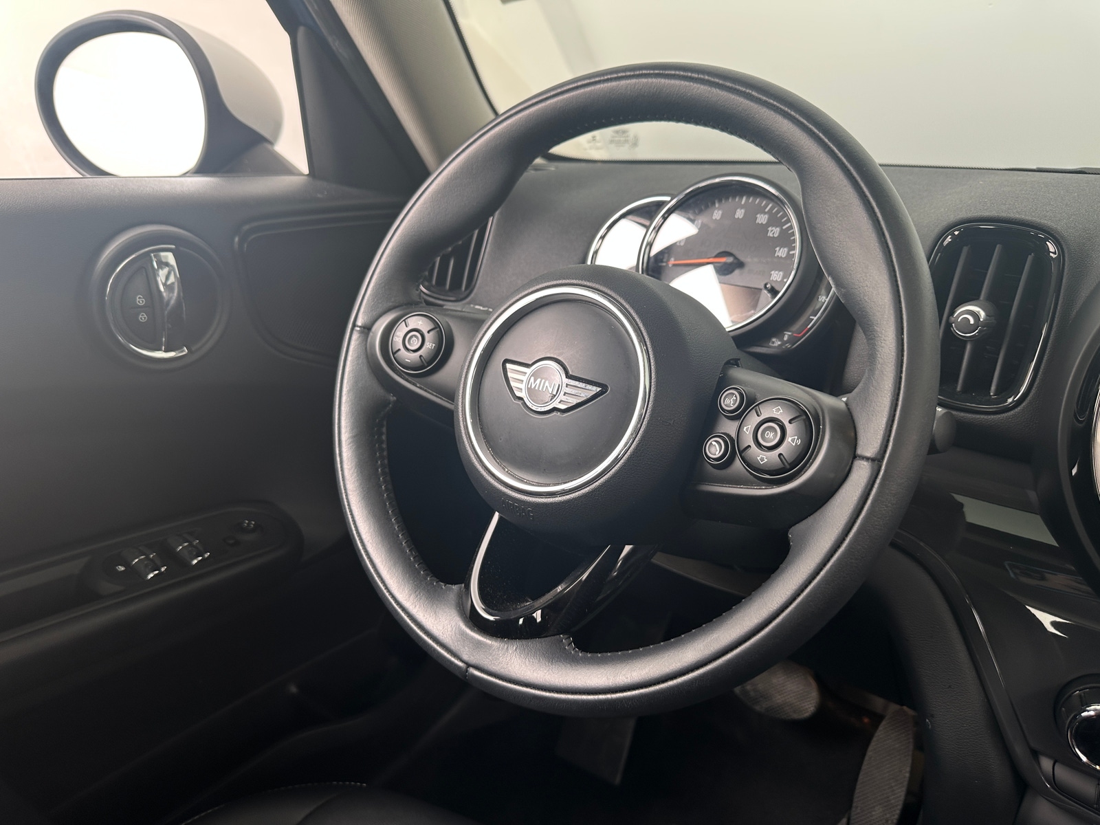 Thumbnail: 2018 MINI Cooper Countryman - 4