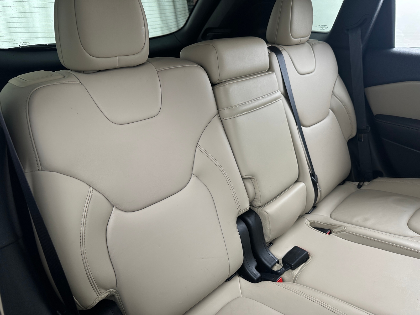 Thumbnail: 2018 Jeep Cherokee - 5