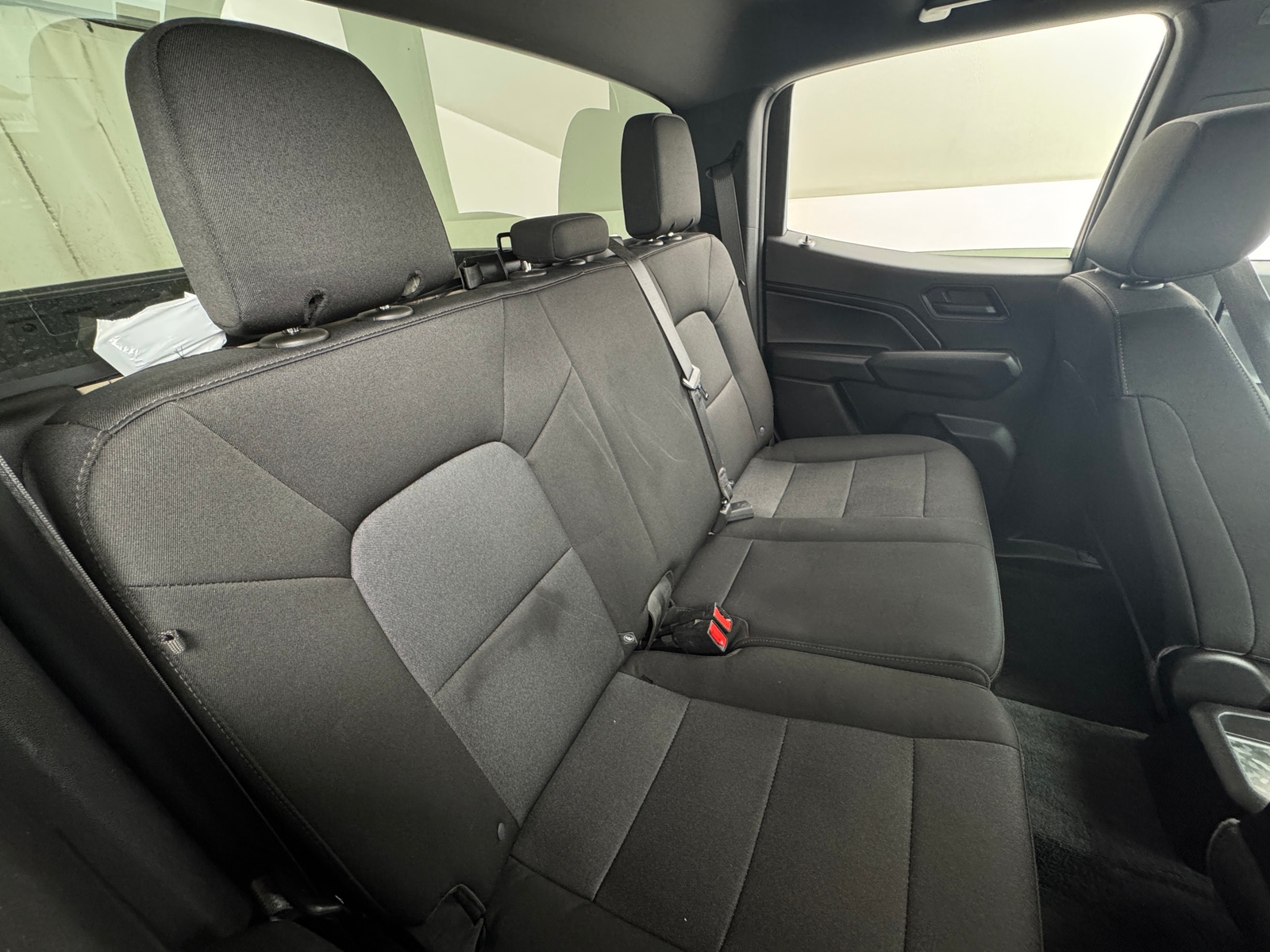 Thumbnail: 2024 Chevrolet Colorado - 6