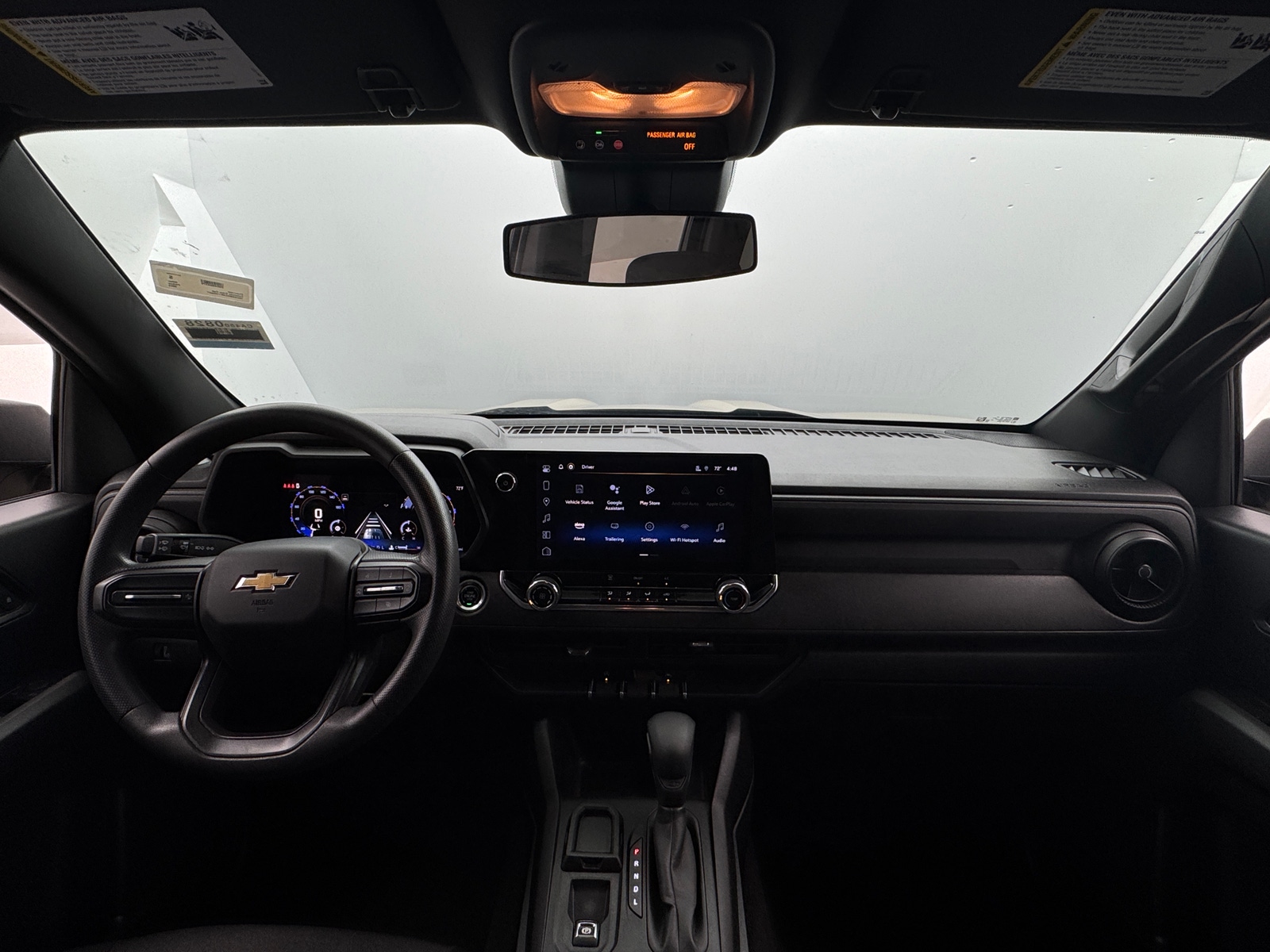 Thumbnail: 2024 Chevrolet Colorado - 3