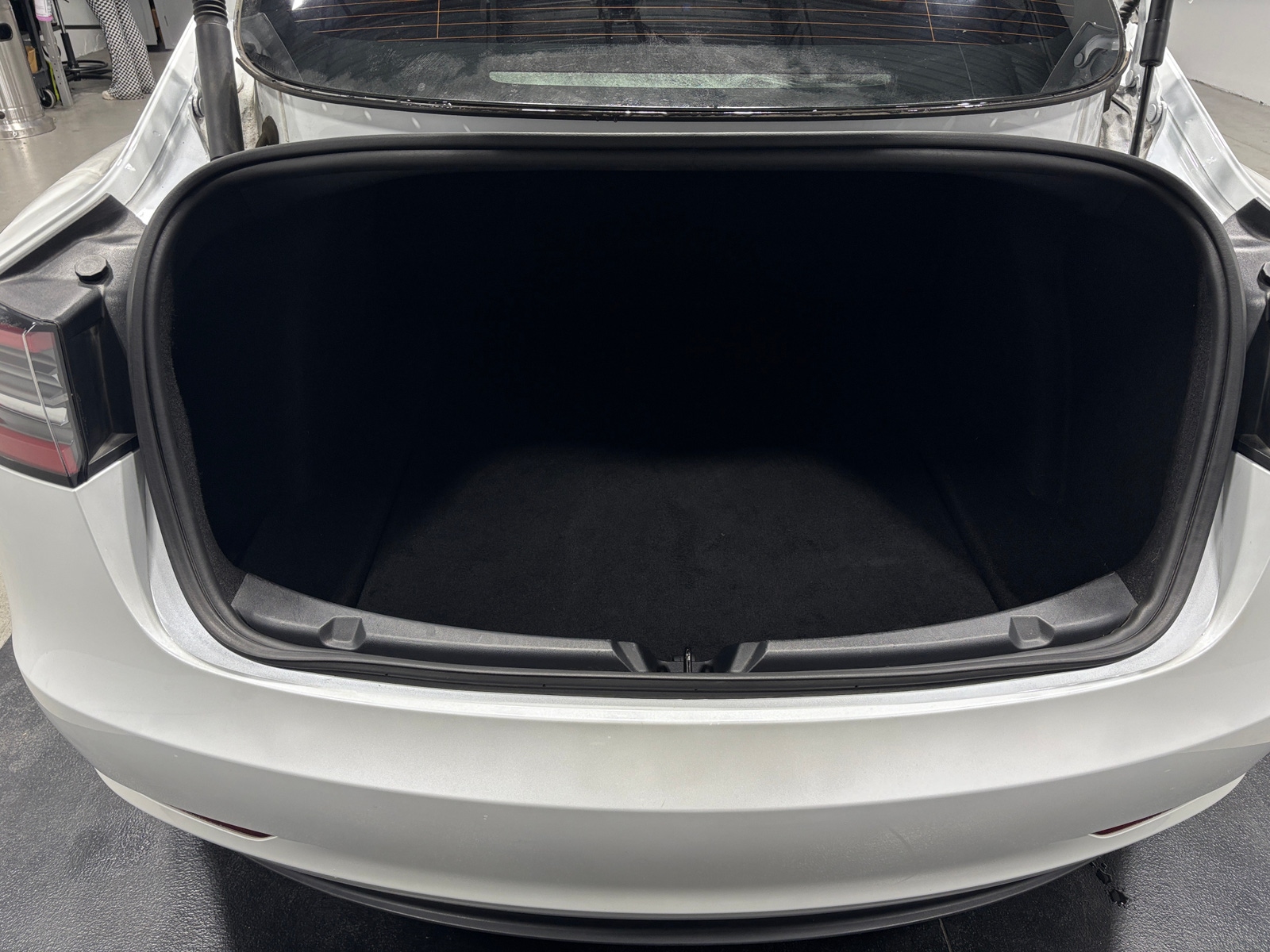 Thumbnail: 2023 Tesla Model 3 - 6