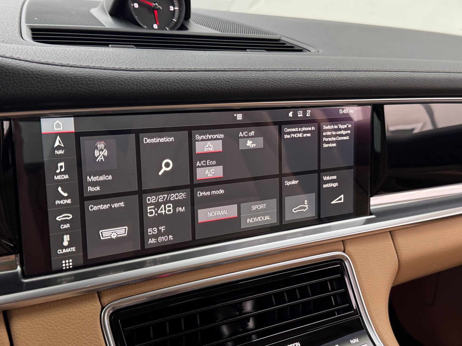 Thumbnail: 2018 Porsche Panamera - 3