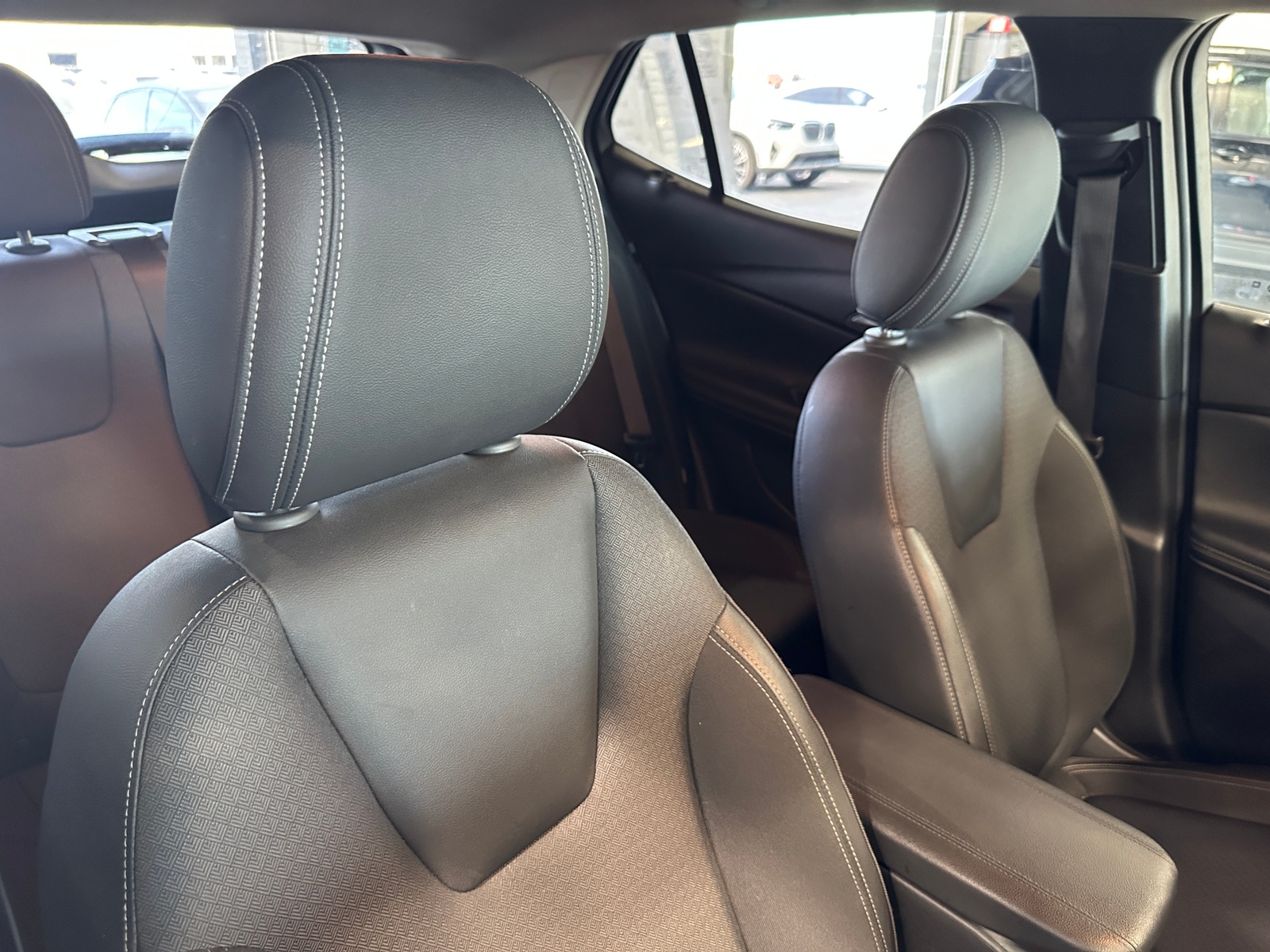 Thumbnail: 2025 Buick Encore GX - 2