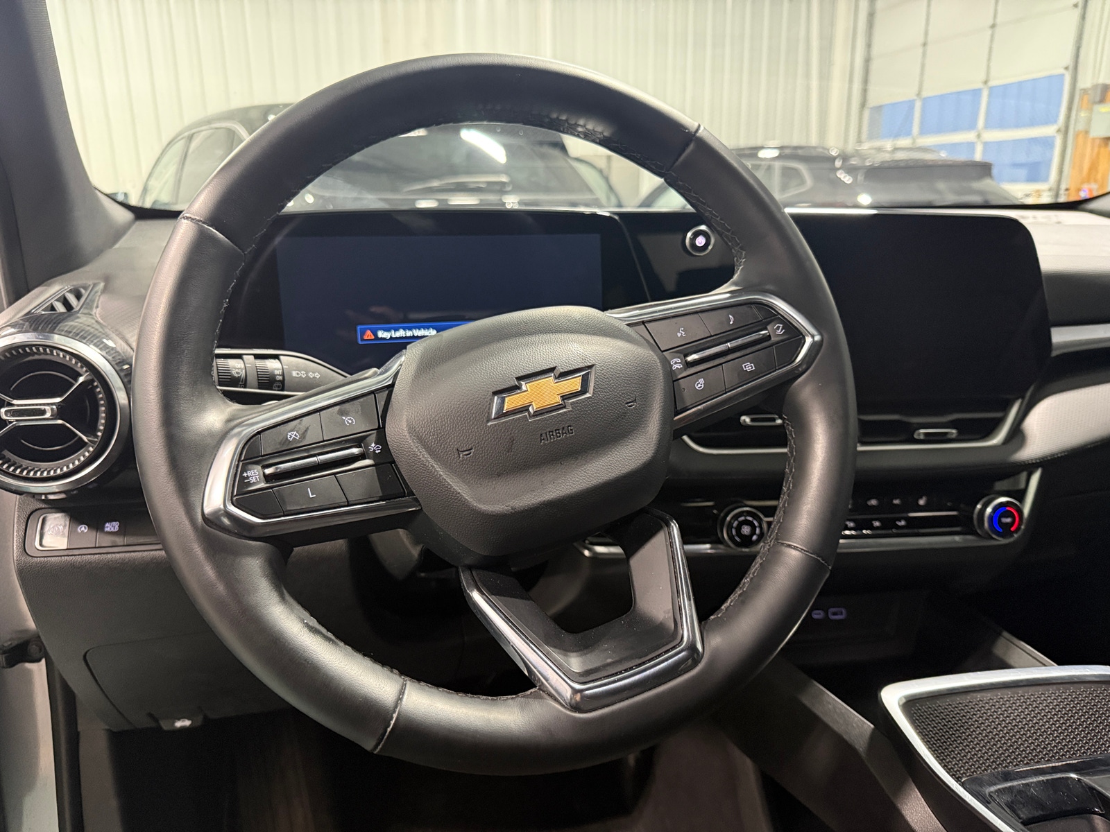 Thumbnail: 2025 Chevrolet Equinox - 5